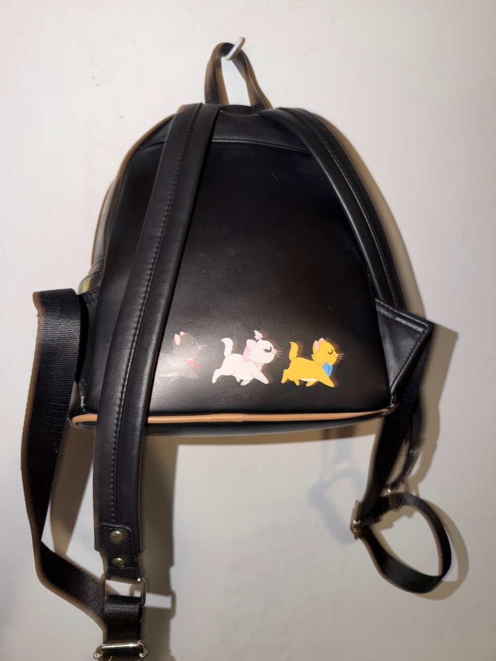 Very cute The Aristocats Black Mini Backpack from loungefly collection! - Picture 3 of 7